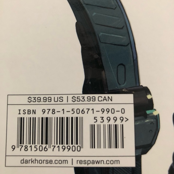 APEX LEGENDS: PATHFINDER’S QUEST - HARDCOVER - Picture 3 of 3